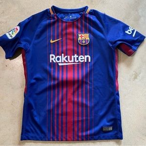 Nike Iniesta FC Barcelona soccer jersey. Good condition. Youth large (12-14).